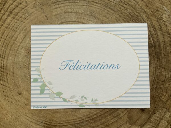Carte de félicitations à rayures bleues.
