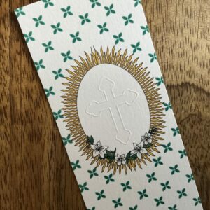 Signet avec croix en gaufrage