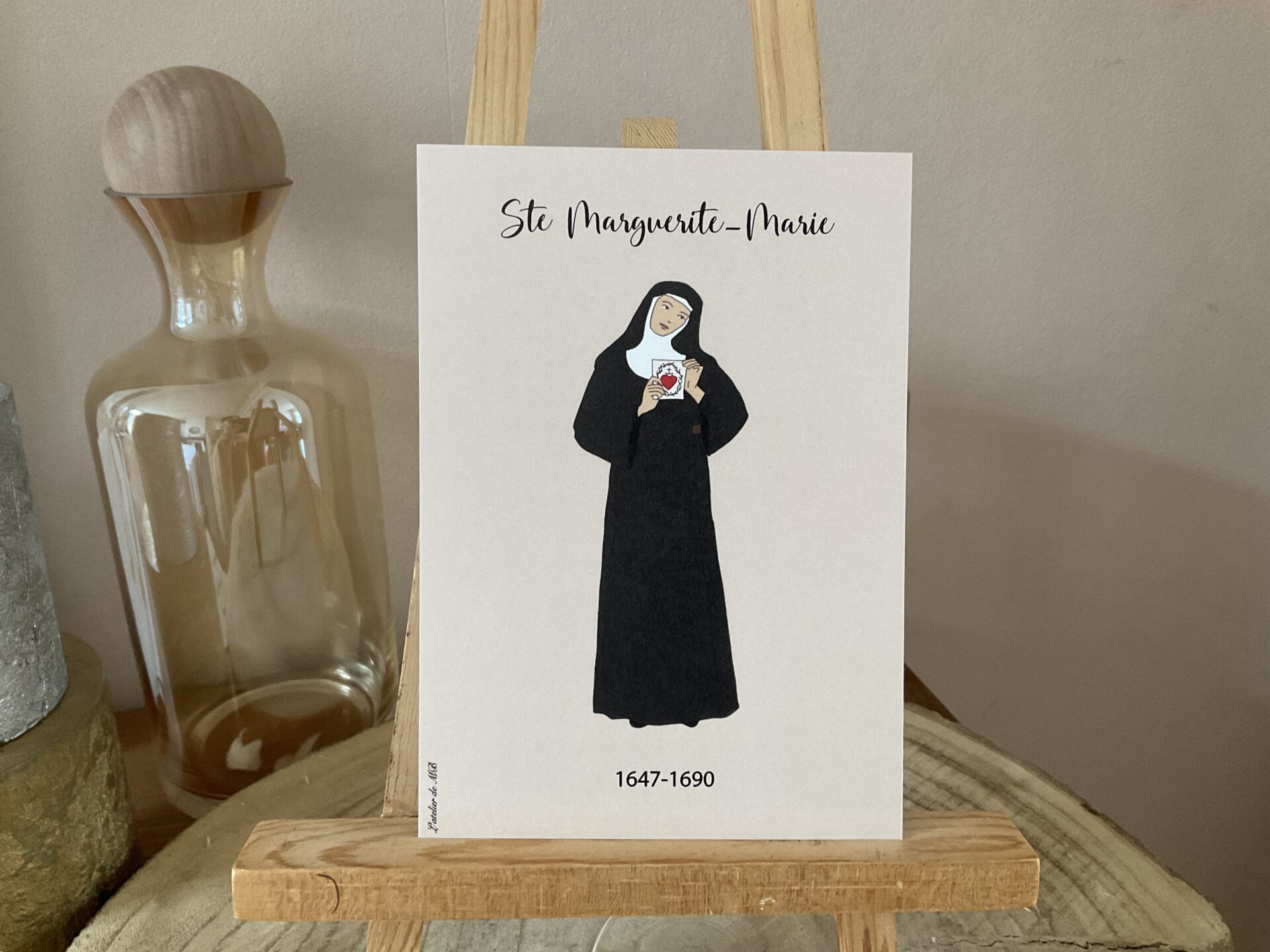 Carte de sainte Marguerite- Marie, visitandine à Paray le Monial. Représentée avec le sacré cœur. Format A6